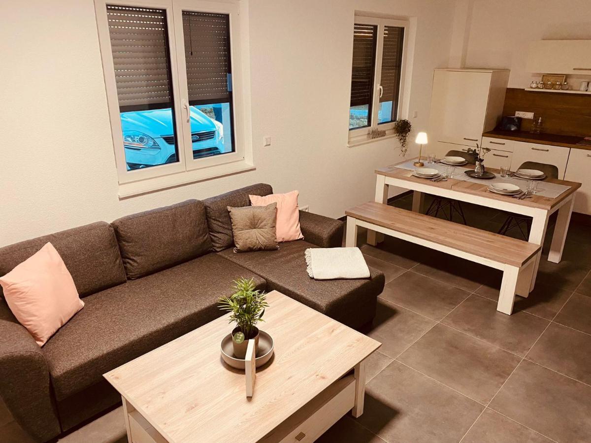 Casaina Apartman Weisweil  Kültér fotó